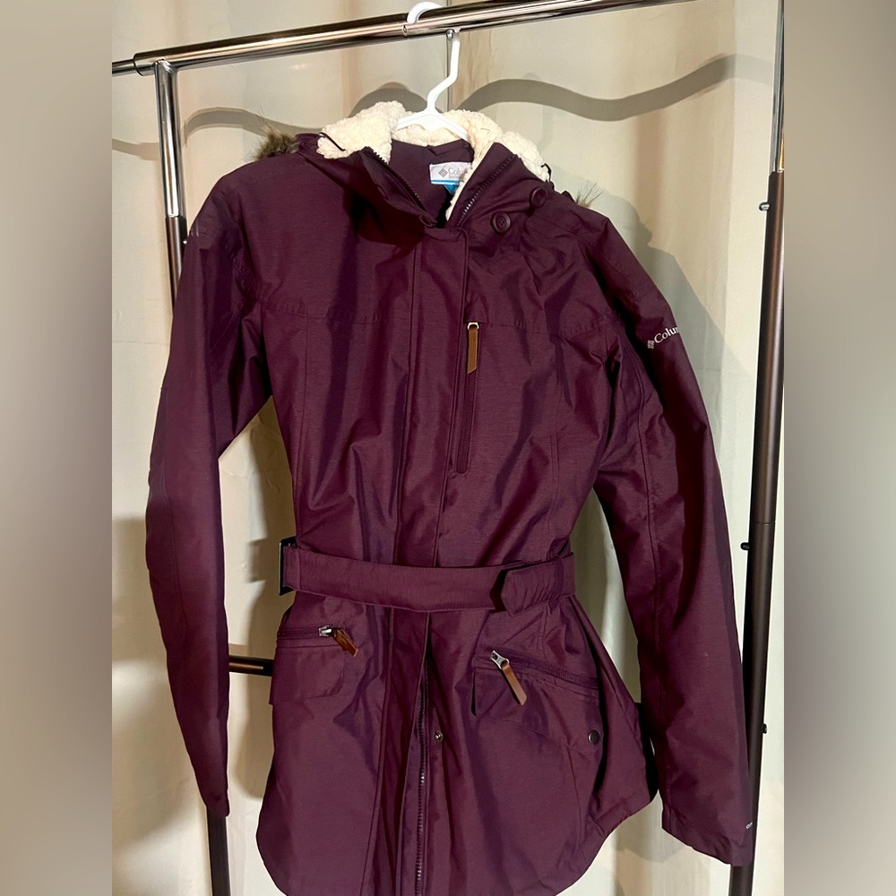 COLUMBIA WOMENS CARSON PASS JACKET - XL